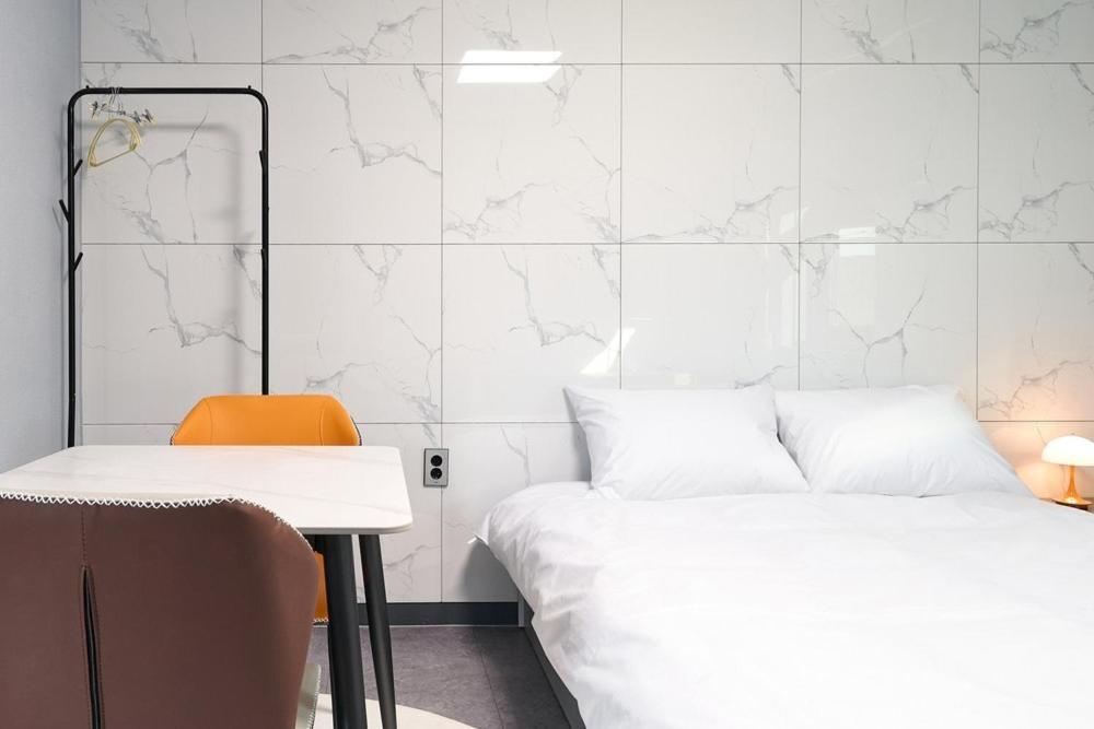 Double Room 7