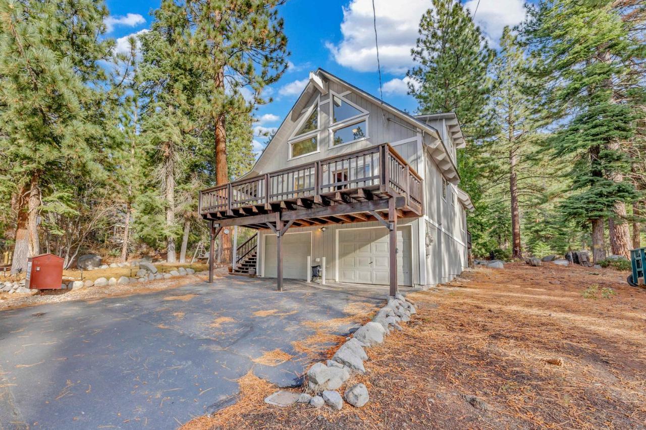 Cozy Kings Beach Vacation Rental with Deck - B&B