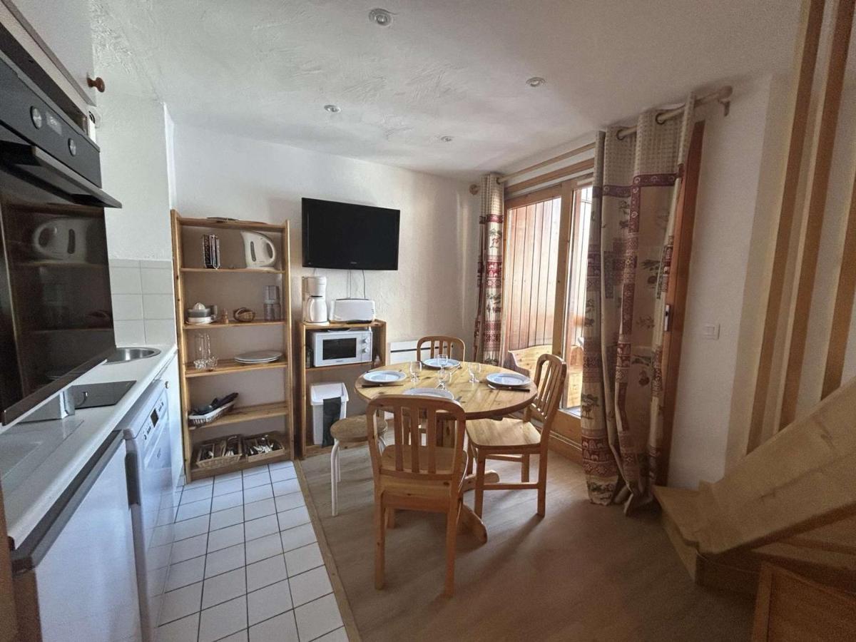 Duplex cosy 4/6 pers, proche télésiège et commerce, pkg couvert, casier à ski – Méribel - FR-1-180-554 - Chambres d’hôtes Les Allues