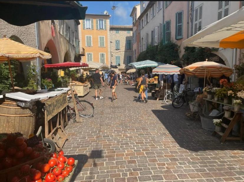 BIOT-Charmant et coquet F2 - Ferienwohnung