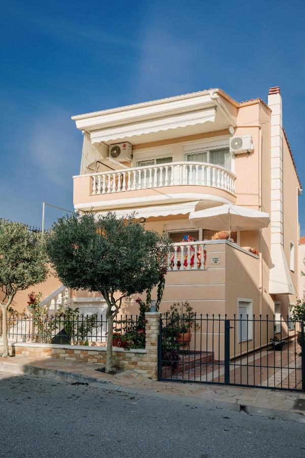 Meli-Anas House - Chambres d’hôtes Iraklítsa