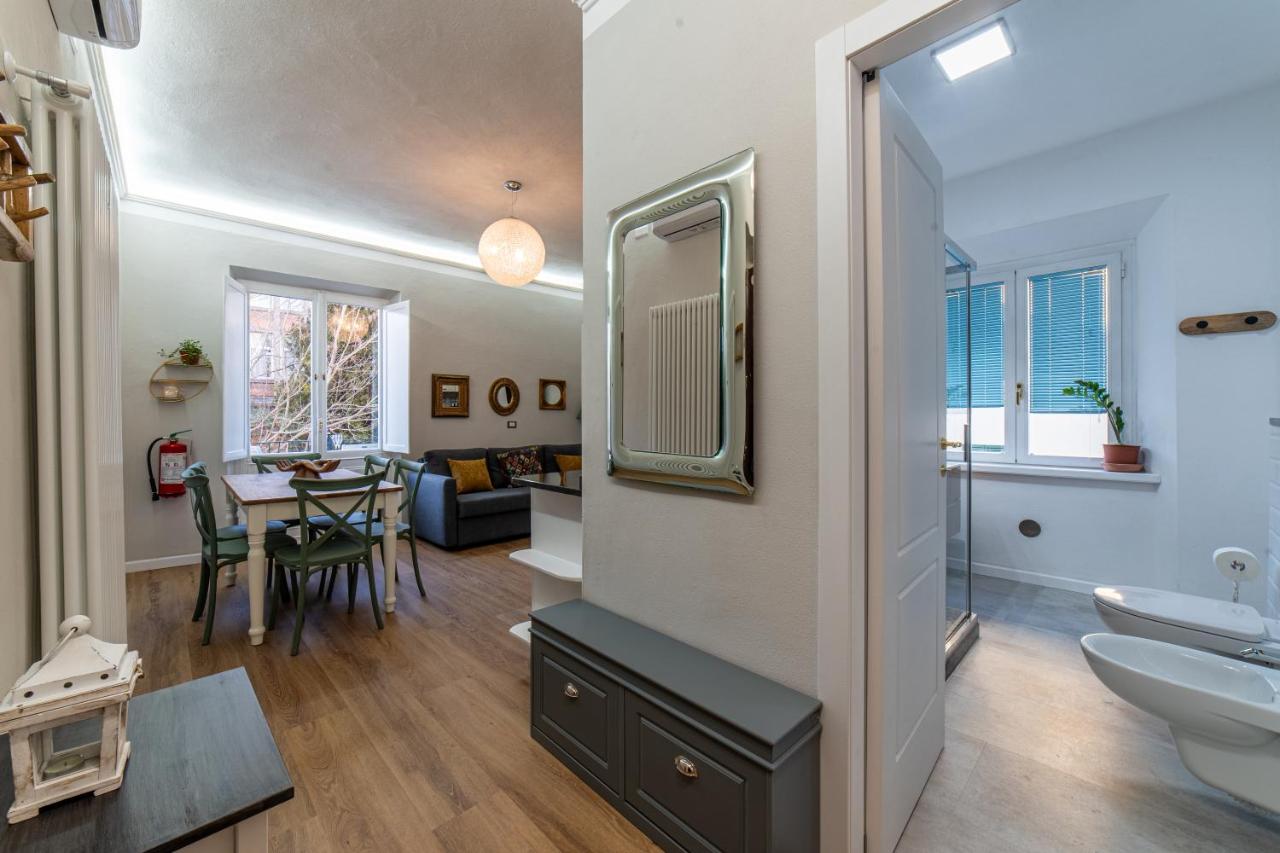 Lumen, few steps to the walls, 2 bath, 3 SmartTV, High Speed Fiber, AC - Bed and Breakfast Lucca