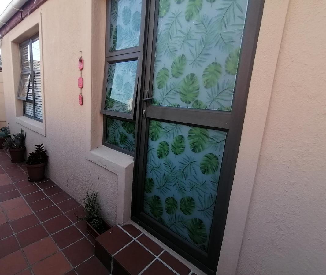 GreenLeaf Fully Furnished Separate Entrance - B&B