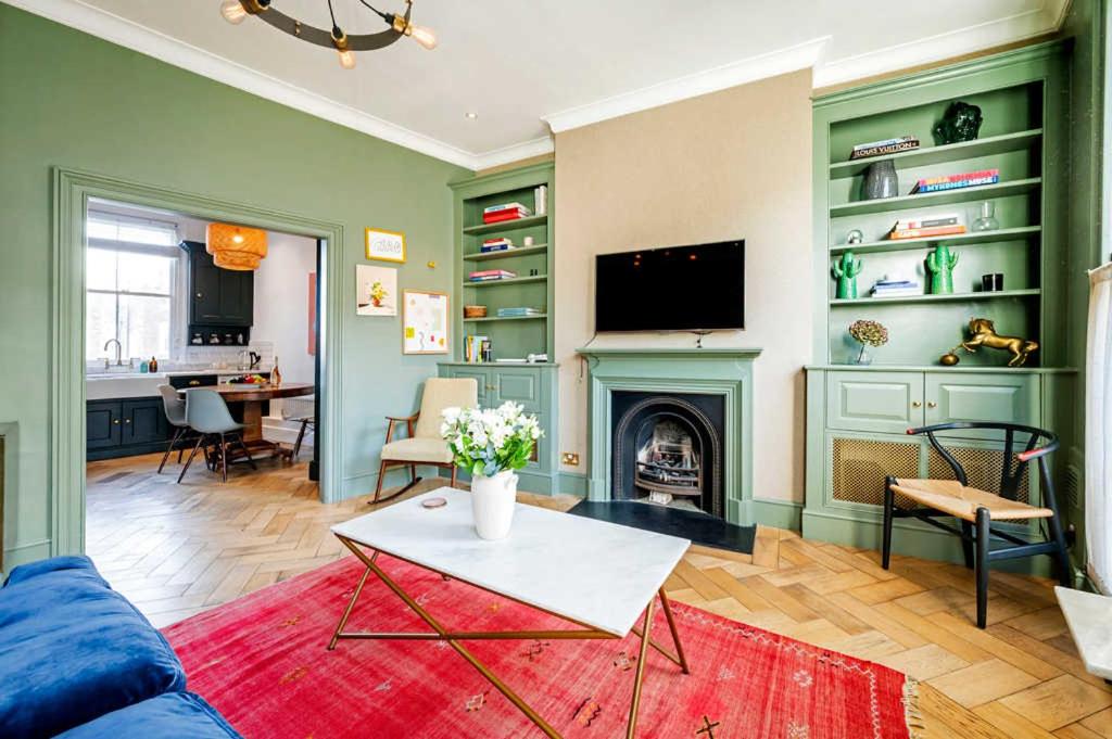 Made in Chelsea- 2 bed by Out of Office Lifestyle - B&B Londres