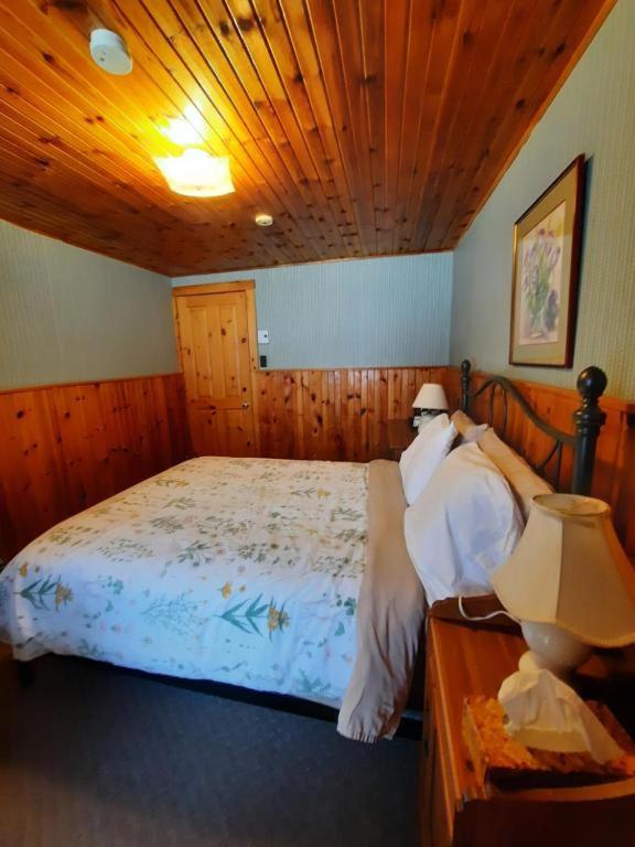 Doppelzimmer mit Gemeinschaftsbad