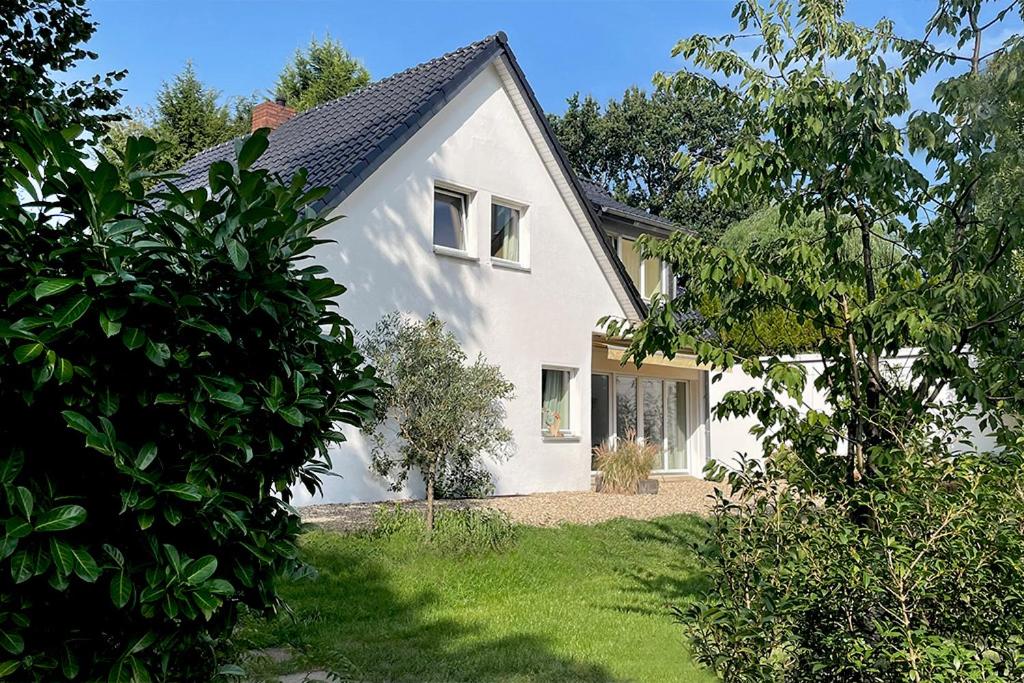 Landhaus Meerbusch bei Düsseldorf - B&B