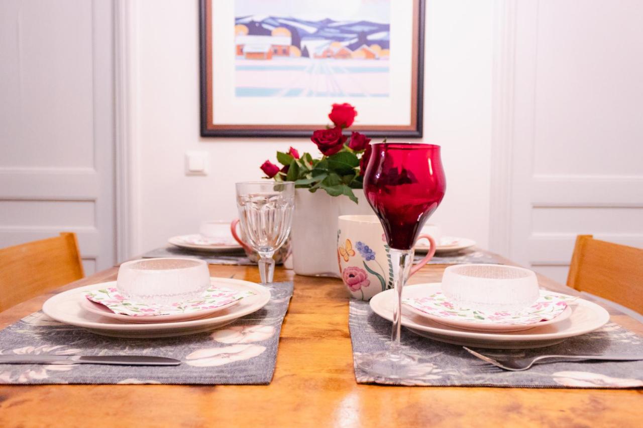 3 Lovely rooms in Helsinki center. - B&B Helsinki