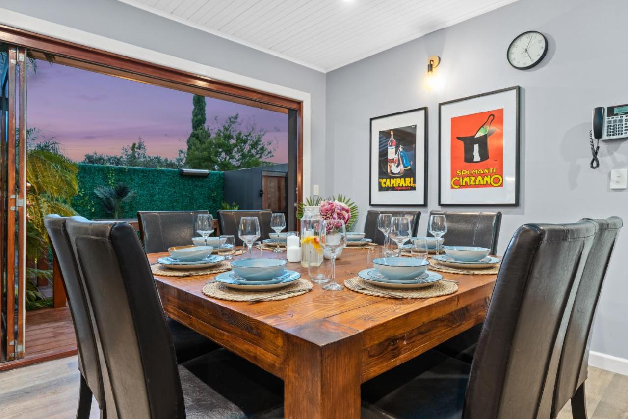 Private, modern and warm family home - B&B Melbourne