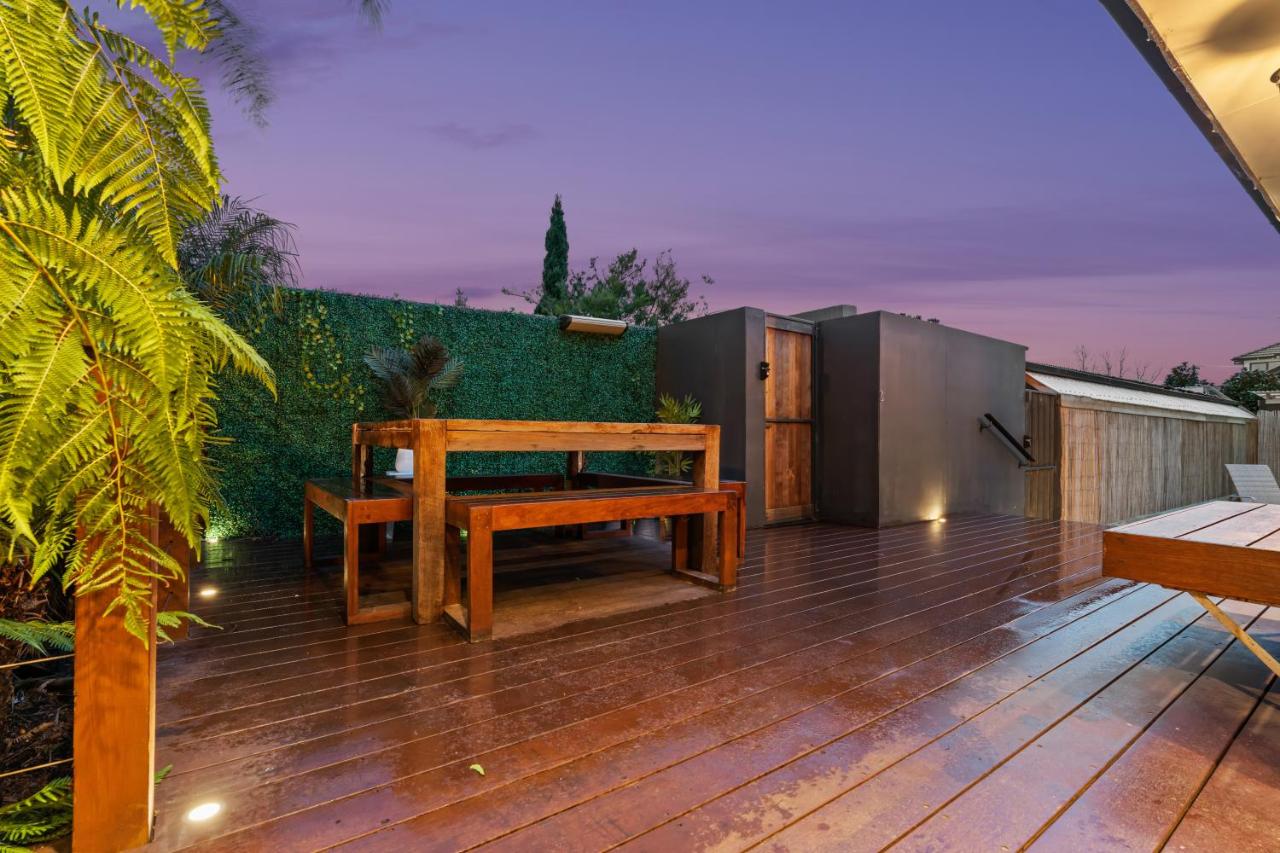 Private, modern and warm family home - B&B Melbourne
