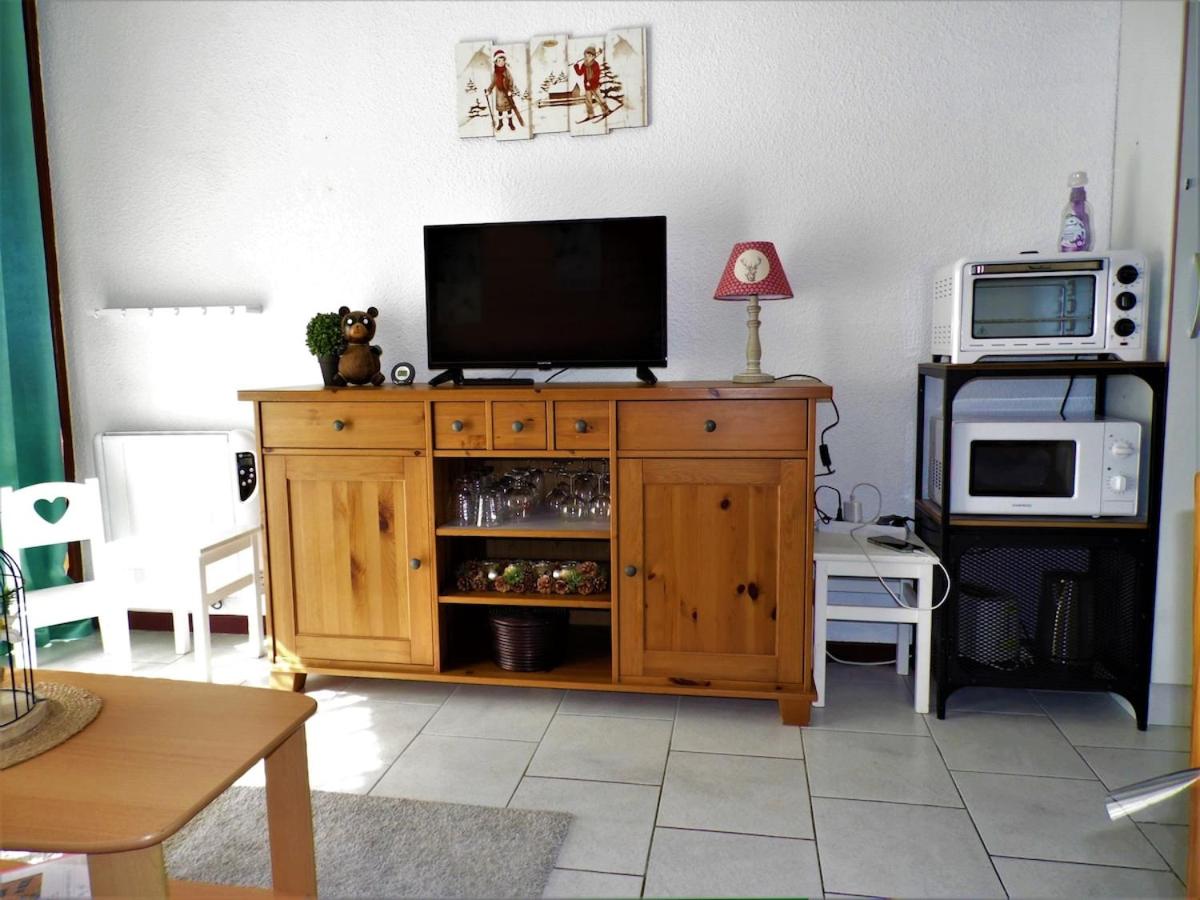 Appartement avec balcon au pied des pistes - B&B Lélex
