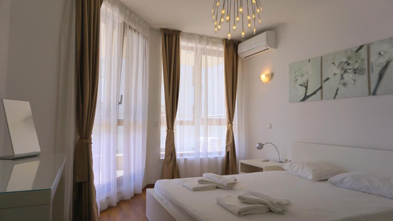 Two-Bedroom Apartment with Sea View