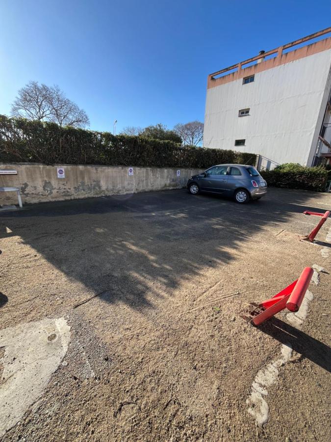 Apt T3 - Front de Mer - Parking - Tout Confort - B&B
