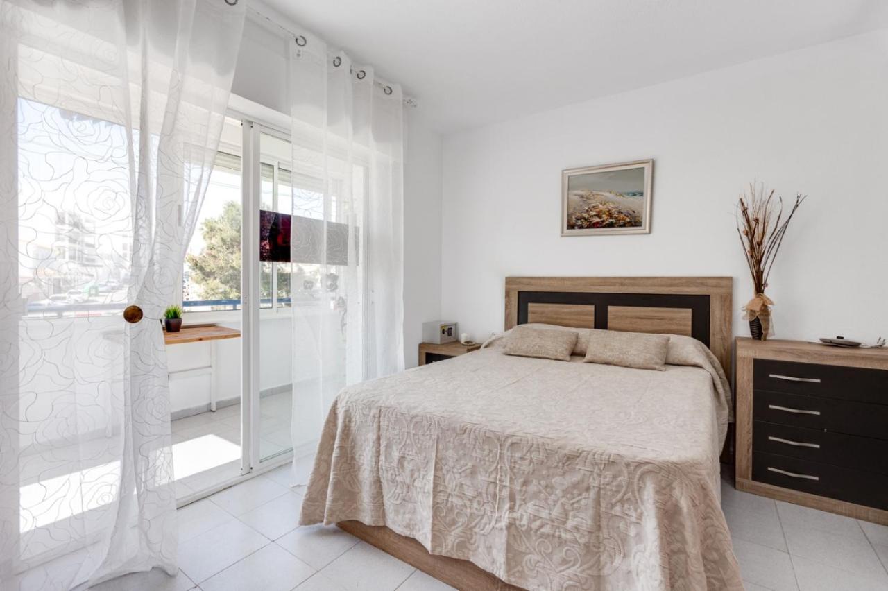 Eneas 1 - Chambres d’hôtes Torrevieja