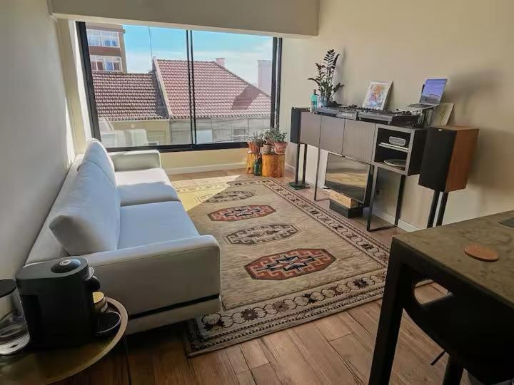 SoundHouse - B&B Almada