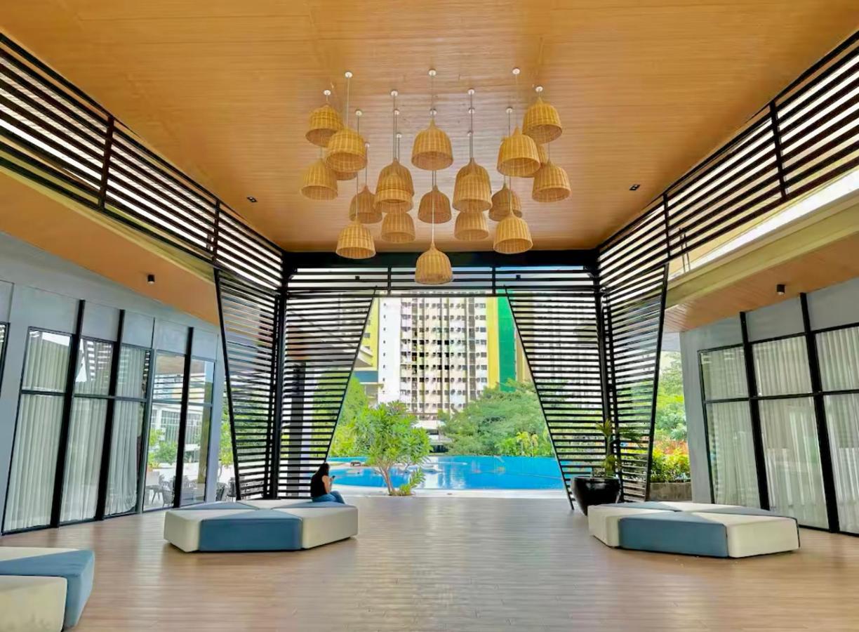 Château Nude - B&B Cebu City