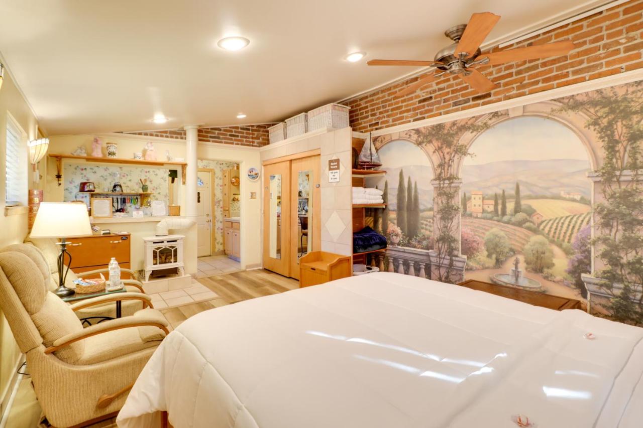 River Cottage Near Dtwn Reno! 26 Mi to Mt Rose - B&B Reno