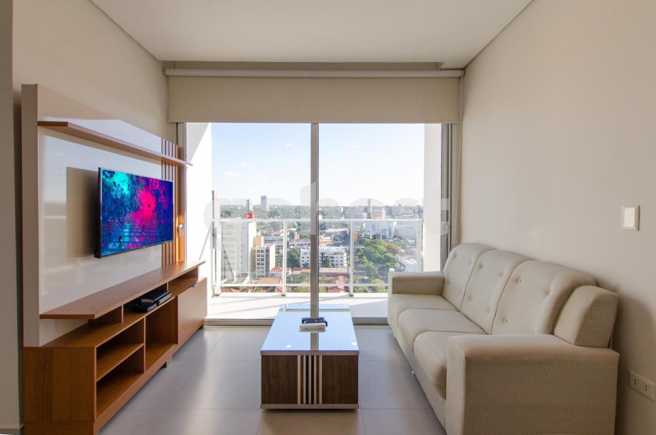 Dazzling 2 Bed Apt Two Blocks From Shop Del Sol - Ferienwohnung Asunción