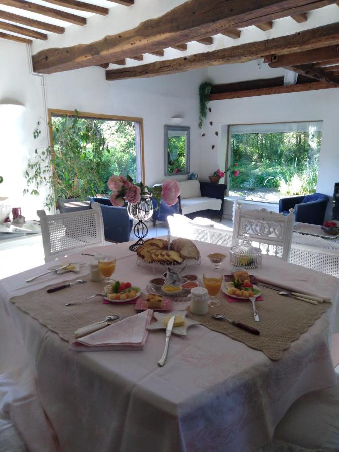 Le Charme au Fil de l'eau - Chambres d’hôtes Neslette