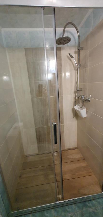 Comfort Triple Room with Shower