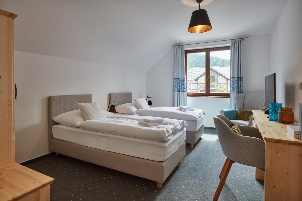 Chambre Double ou Lits Jumeaux