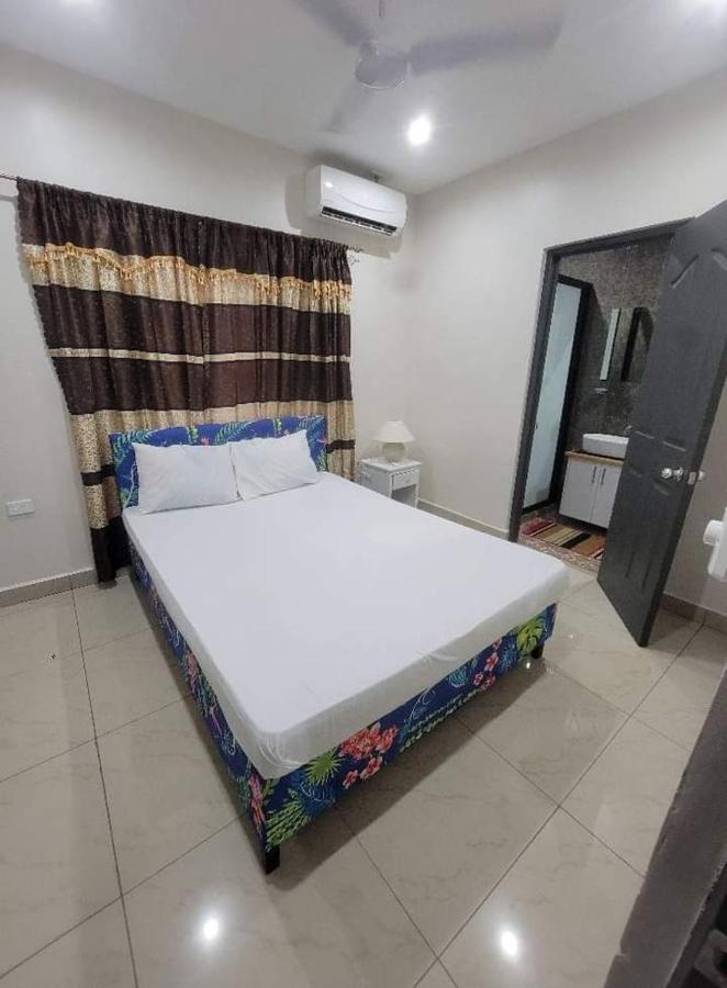 Alis 786 apartment - B&B