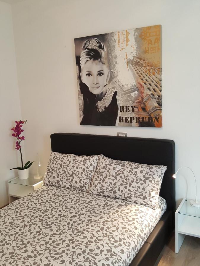 Grande Chambre Simple