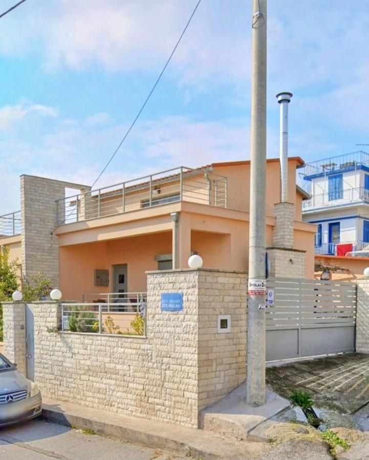 Fella Chalkida - Bed and Breakfast Chalkis