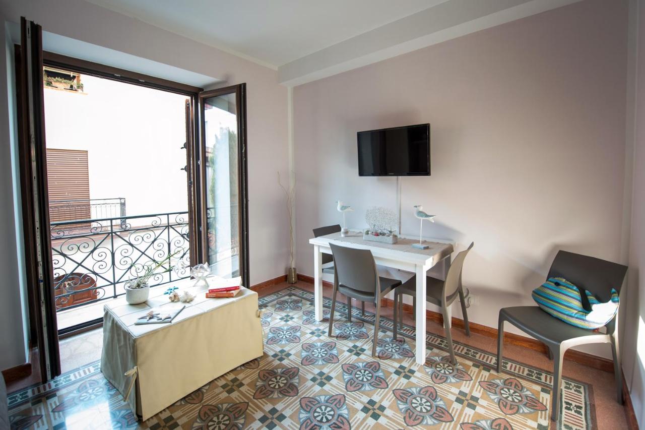 Studio with Balcony