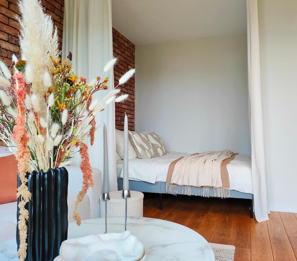 One-Bedroom Apartment with City View