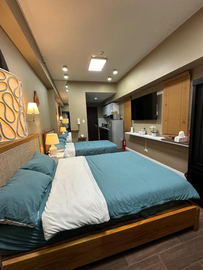 2 Bed Suite at Air Residences Condo, Ayala Ave Makati - Ferienwohnung Manila