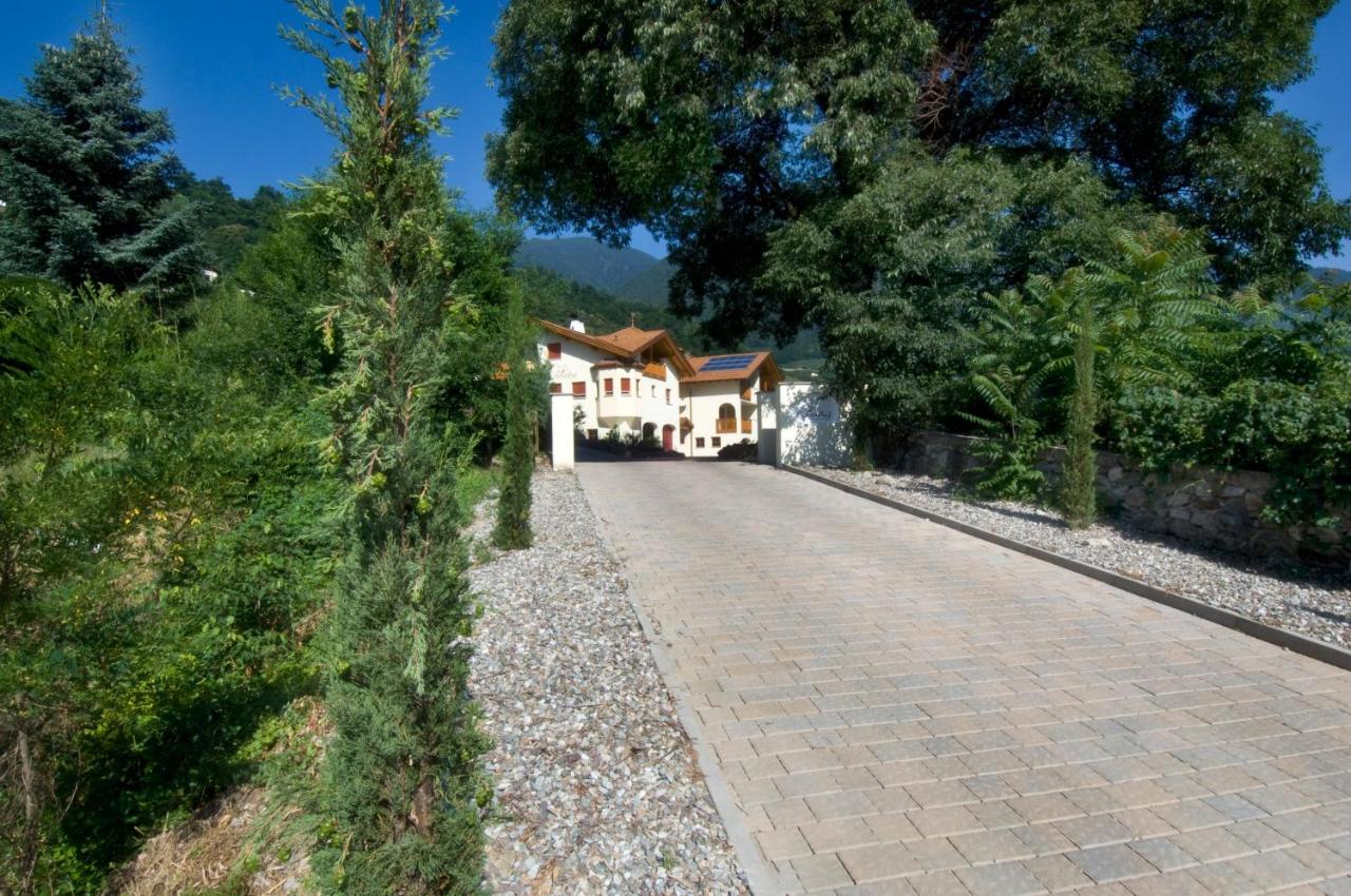 Pschoalhof - Bed and Breakfast Lana