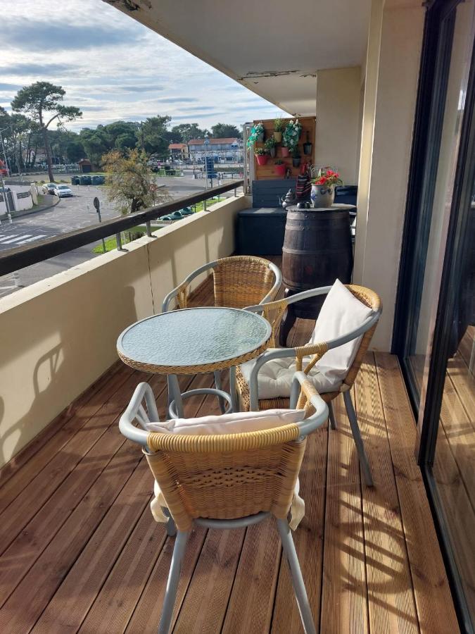 Appartement avec balcon au pied du port - B&B Capbreton