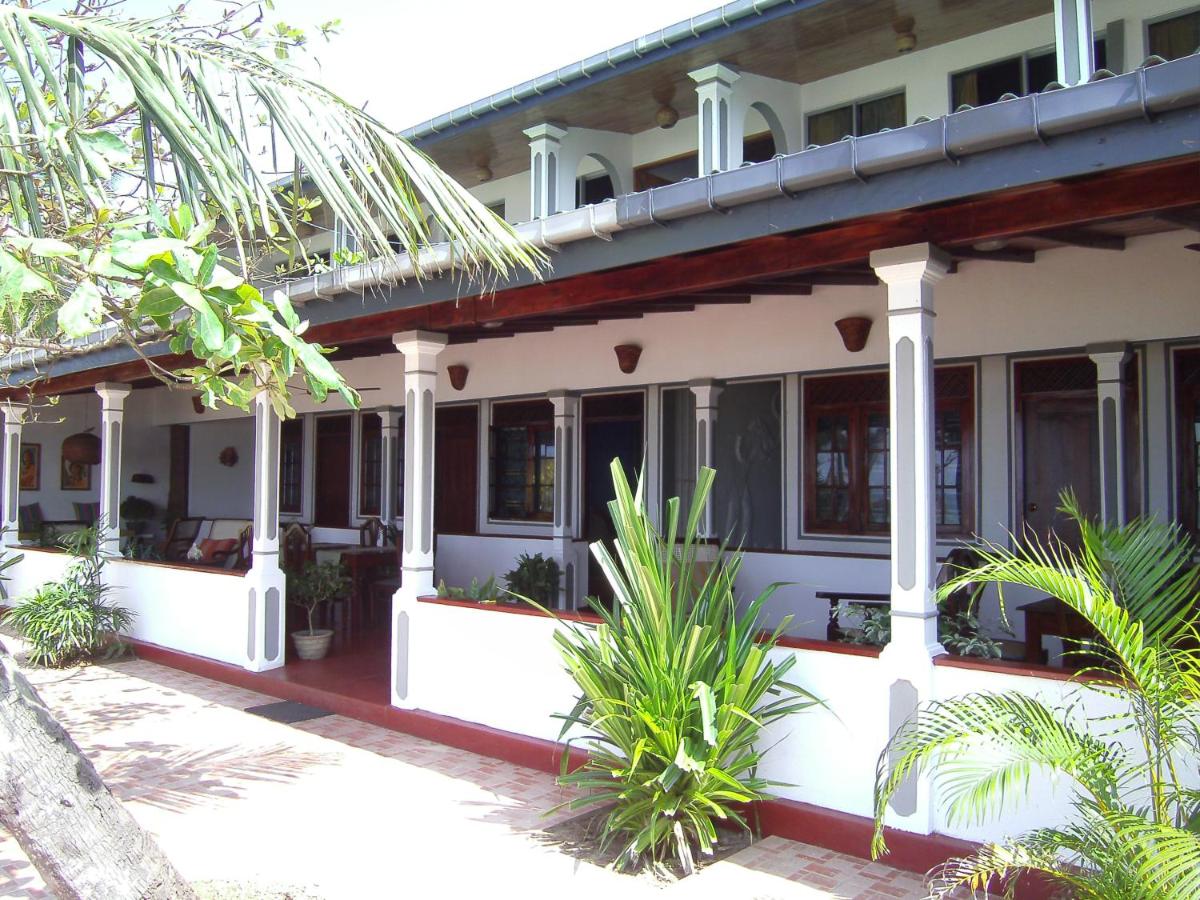 Whitepearl Beach - B&B