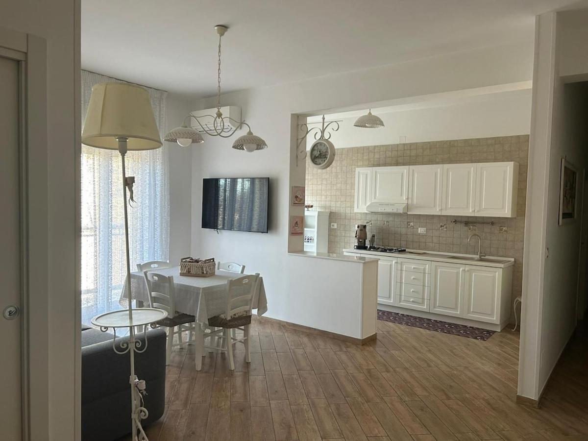 La Casa di Giorgia e Gaia - B&B Napoli