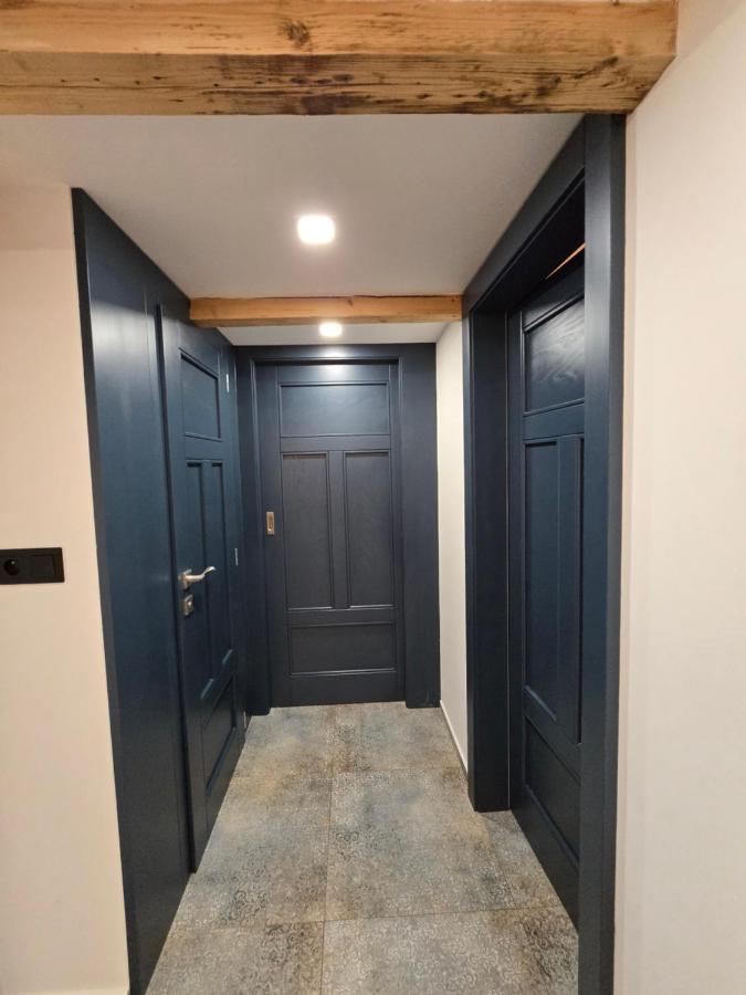 Podkrovní stylový mezonetový apartmán - B&B