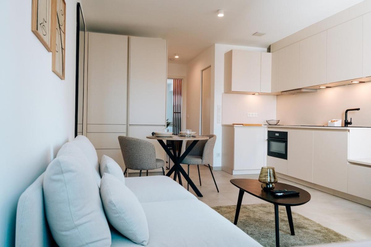 New Modern Apt Near City and Gare Lux - B&B