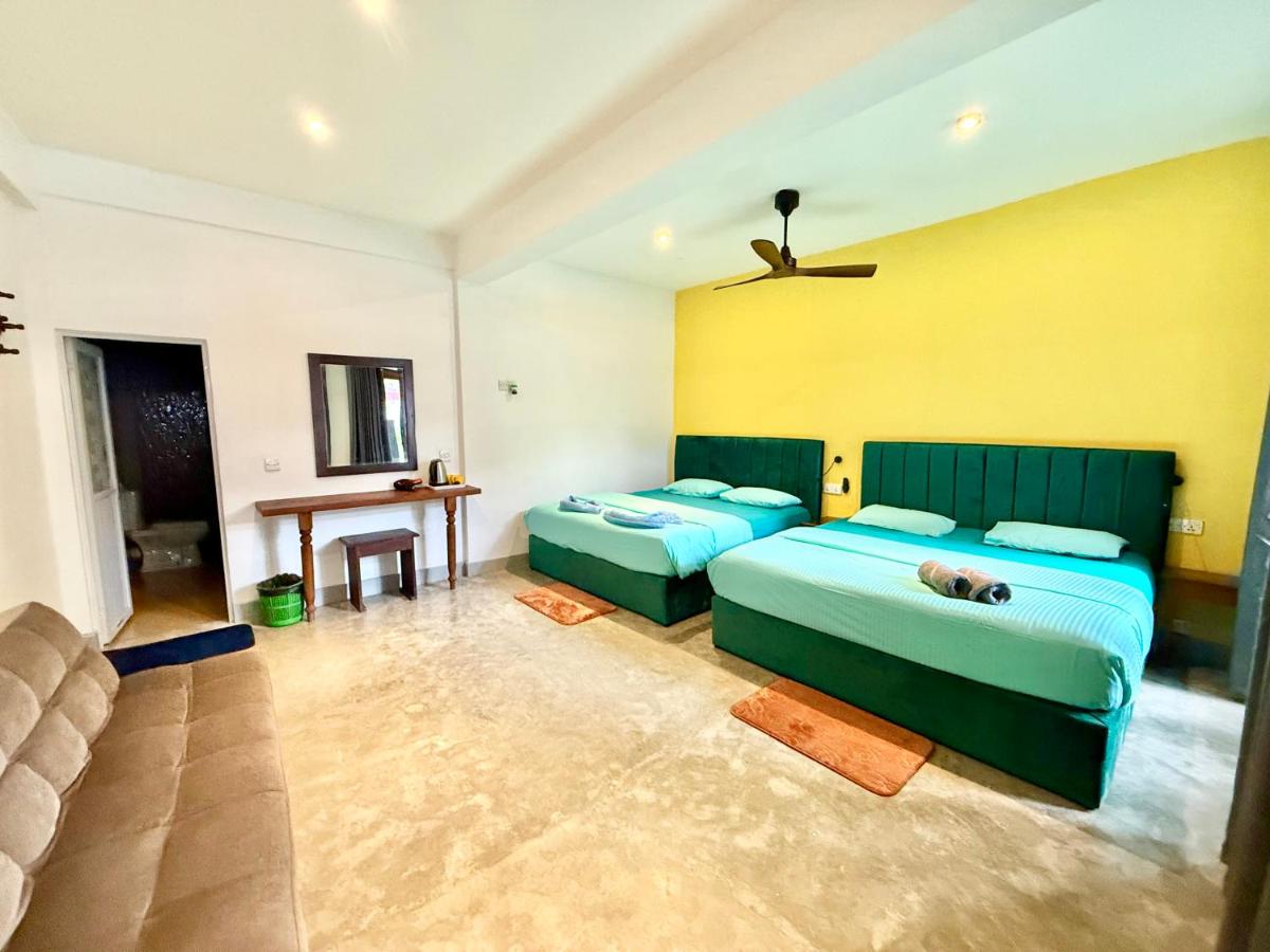 Comfort Triple Room