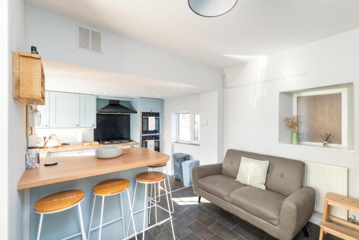 Spacious Cottage Parking nr Saunton Sands - Ferienwohnung