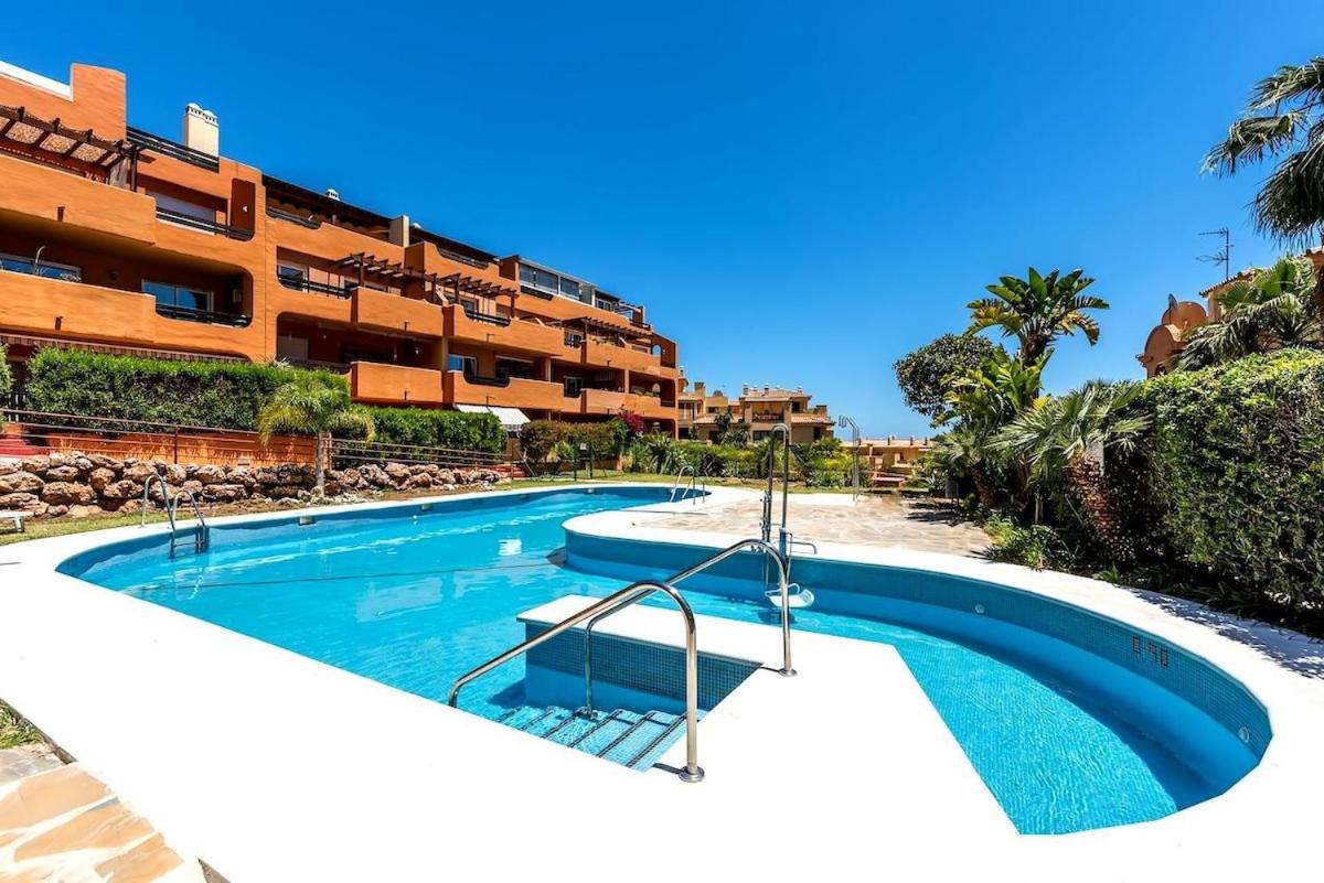 Luna-Apartment with pool-sea view - B&B Mijas Costa