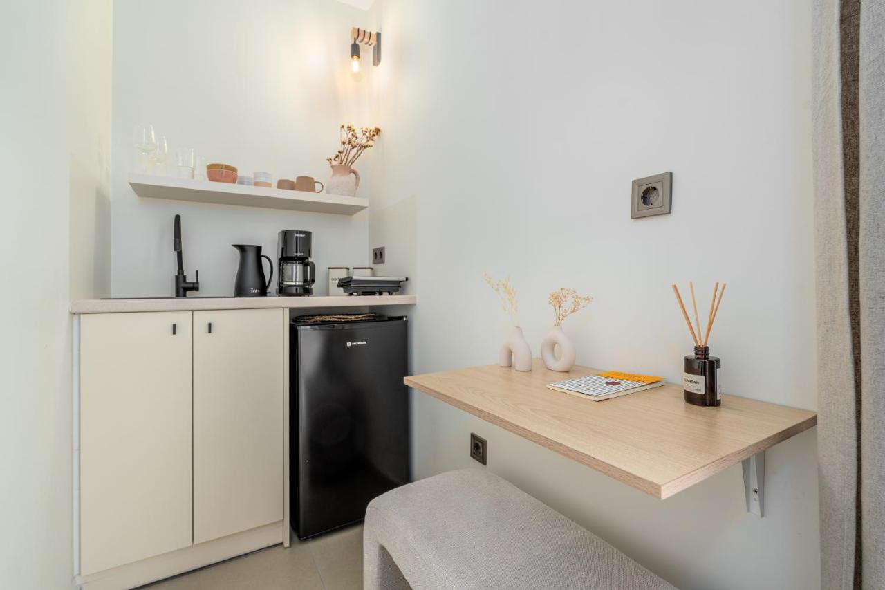 Studio Apartment with King Bed