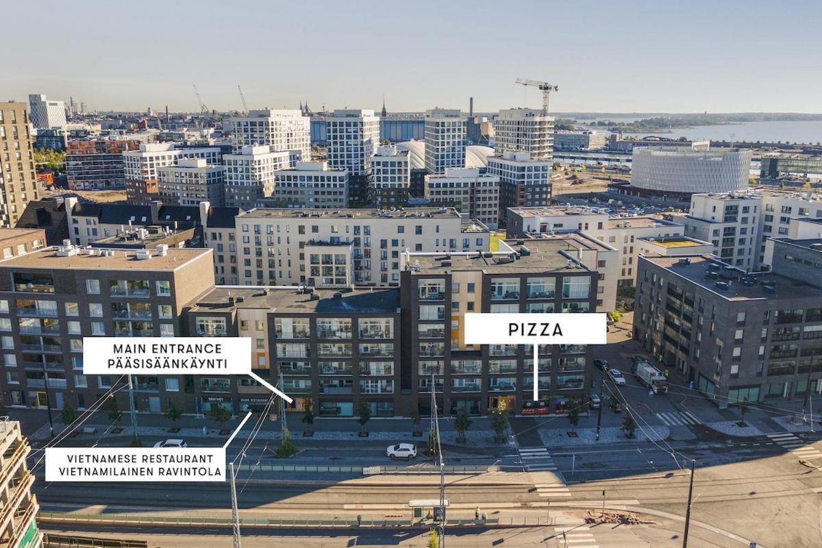 Stylish, 450 m walk to the Estonian ferry, Free parking and balcony - B&B