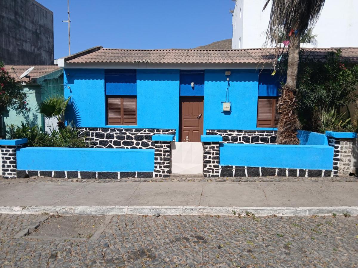 Mille Nuits Appartement - Bed and Breakfast Tarrafal