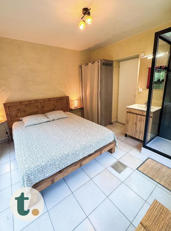 Tranquiloue - Grande maison spacieuse - PuyduFou - B&B