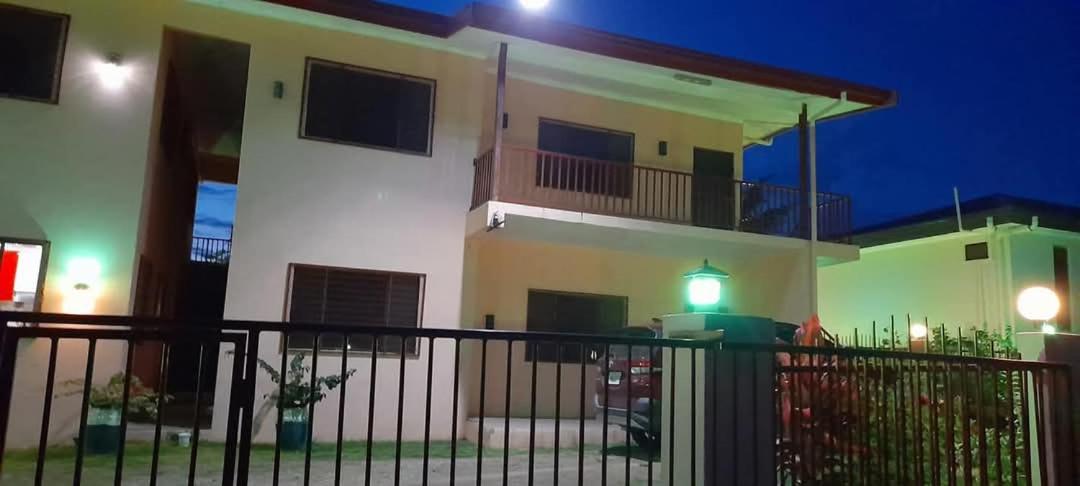 Hasmatullah Holiday Apartments - Chambres d’hôtes