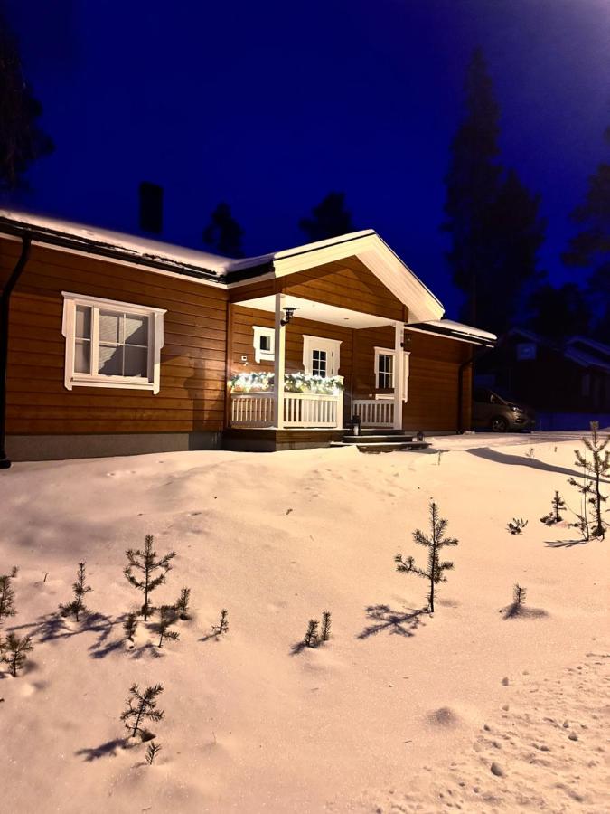 Villa Polar Ylläs, Äkäslompolo - B&B