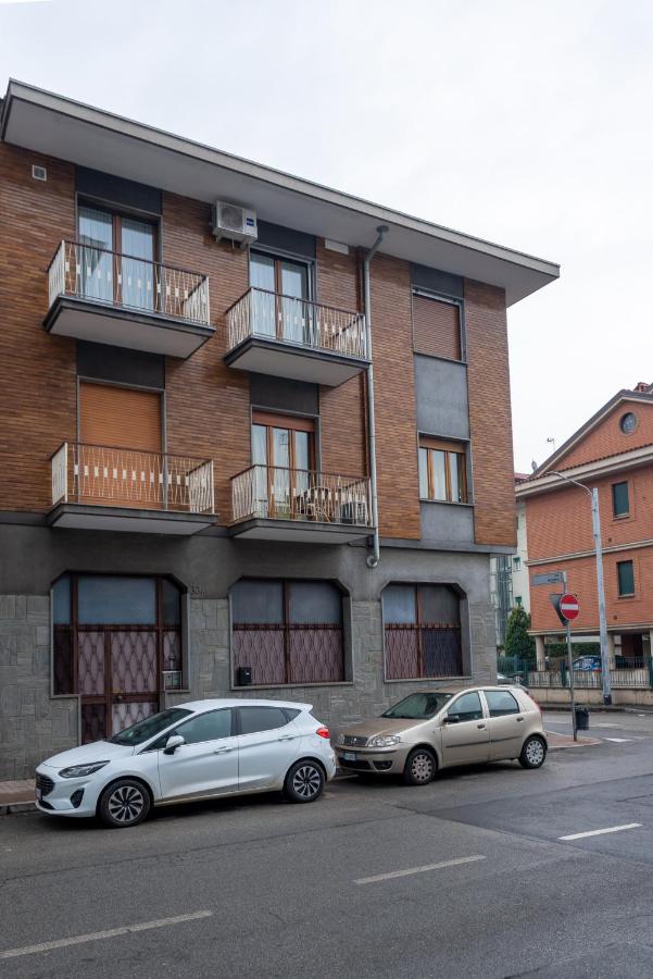Apartament Exclusive,vicino metro Bengasi Torino - B&B