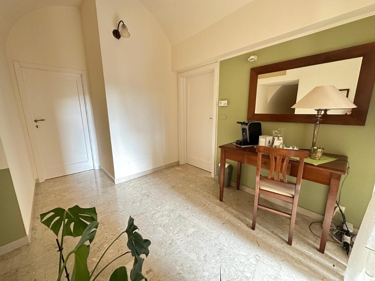 Historic B&B Apartments Home - B&B Chiaramonte Gulfi