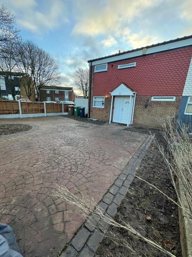 Cosy 2bed home near NEC BHX HS2 Business Park - B&B