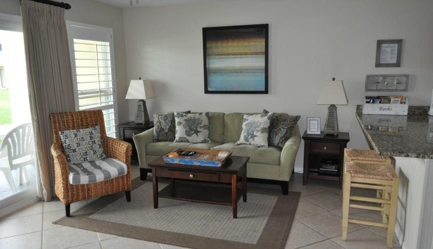 9 B, One Bedroom Condo - Bed and Breakfast Destin
