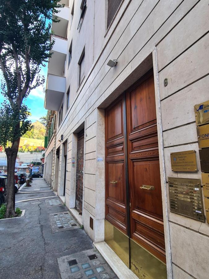 RomeBestHome Scialoja - Piazza del Popolo - B&B Roma